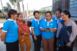 Các cấp Hội Phụ nữ đẩy mạnh ứng dụng công nghệ thông tin trong hoạt động. Ảnh: M.C