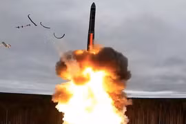 NATO và Ukraine sắp họp khẩn vì vụ tấn công bằng tên lửa Oreshnik của Nga