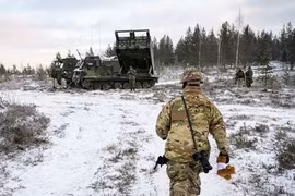 NATO bắt đầu cuộc tập trận lớn gần biên giới Nga