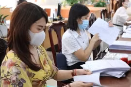 Bộ Nội vụ đề xuất giữ nguyên cán bộ, công chức cấp xã sau sáp nhập