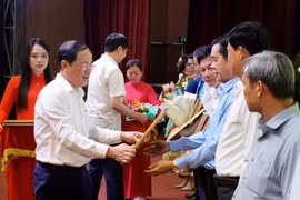 Bình Định thuộc nhóm dẫn đầu toàn quốc về chỉ số phục vụ người dân, doanh nghiệp