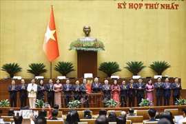 Quốc hội khóa XVI bầu 6 Phó Chủ tịch Quốc hội, trong đó có 2 thành viên là nữ