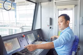 Nghề lái tàu metro: Bước ngoặt cuộc đời