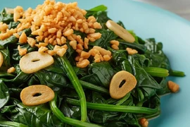 Ăn rau chân vịt thường xuyên giúp cải thiện đường huyết ra sao?