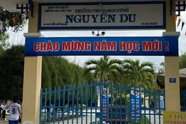 Tin mới vụ phụ huynh xông vào lớp đánh học sinh ở Quảng Nam