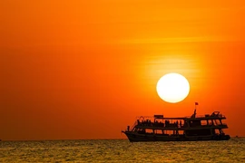 Khách Anh nêu lý do vì sao du lịch Việt Nam hấp dẫn hơn Thái Lan