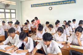 Học sinh lớp 12 chủ động tham gia các kỳ thi riêng