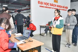 Nhiều trường đại học đồng loạt tăng học phí