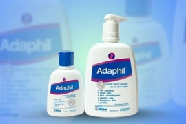 Bộ Y tế thu hồi sữa rửa mặt Adaphil và dầu tái tạo da Evit vì không đạt chất lượng