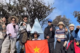 Trekking - xu hướng tìm về thiên nhiên của giới trẻ hiện đại