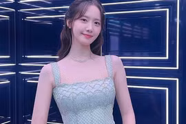 YoonA (SNSD) chia tay vai trò MC sau một thập kỷ gắn bó
