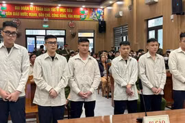 Giấu ma túy trong khẩu trang để mang đi bán