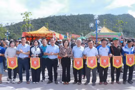 Hơn 100 vận động viên tham gia Giải kéo co, đẩy gậy Đại hội Thể dục thể thao phường Quy Nhơn Bắc năm 2026