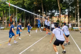 Xác định 8 đội bóng vào vòng chung kết môn bóng chuyền Đại hội TDTT Công an tỉnh Gia Lai năm 2026. 