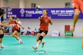 Cô gái Gia Lai cùng đồng đội giành huy chương vàng bóng ném nữ SEA Games 33.