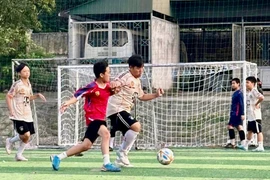 Câu lạc bộ bóng đá Bùi Thị Xuân tổ chức giải bóng đá giao lưu cho hơn 50 cầu thủ nhí 