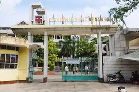 Sau vụ bé trai bị từ chối cấp cứu vì chưa đóng đủ tiền: Động thái mới của UBND tỉnh Nam Định