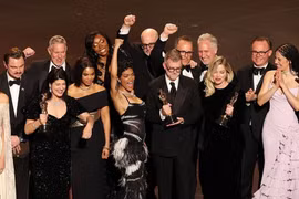 Phim “One Battle After Another” giành giải Phim hay nhất Oscar 2026