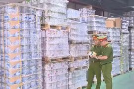 Loại bỏ thực phẩm bẩn từ chiếc phong bì