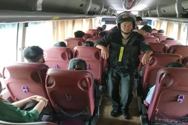 Đường dây 'lùa' khách đi xem đất để lừa đảo: Truy tố 87 bị can