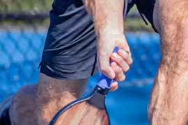 Người đàn ông đột quỵ khi đang chơi pickleball