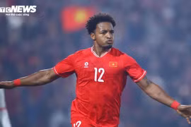 Xuân Son ra mắt rực sáng, tuyển Việt Nam thắng đậm Myanmar