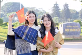 Lưu học sinh Lào và tình yêu dành cho Pleiku