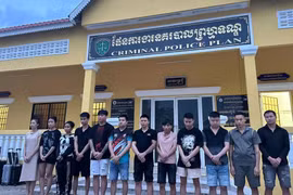 Tìm bị hại vụ nhóm người Việt sang Campuchia lừa hàng trăm người