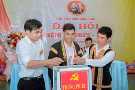Chi bộ buôn Ma Giai (xã Đất Bằng) tổ chức thành công đại hội điểm nhiệm kỳ 2025-2027. Ảnh: L.N