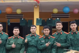 Người trẻ lấy binh làm nghiệp - kỳ 2: Nhà thơ và mơ ước sỹ quan chính trị