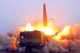 Nga phóng 14 tên lửa đạn đạo về phía Ukraine