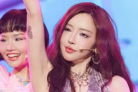 Khán giả không nghe được Bích Phương hát gì