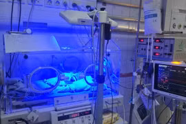 Chăm sóc trẻ sơ sinh tại Bệnh viện Sản nhi Bắc Ninh. Ảnh BYT. Nguồn TTO