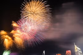 Tối nay 'đại tiệc' pháo hoa mừng 50 năm đất nước thống nhất
