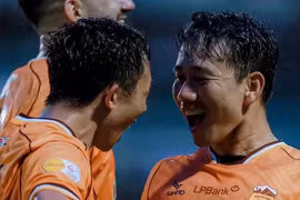 Xong nhiệm vụ giúp HAGL trụ hạng, Minh Vương chọn bến đỗ mới được chưa?