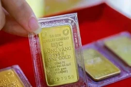 Giá vàng miếng đột ngột giảm