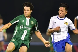 Công Phượng và CLB Bình Phước có thể áp sát V-League ngay vòng 19, tại sao?