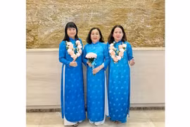 Từ trái sang phải: bà Dương Thị Mộng Loan, bà Phạm Thị Hoa và bà Nguyễn Thị Hồng Vân (ảnh nhân vật cung cấp).