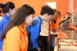 Trưng bày 1.000 tư liệu kỷ niệm 50 năm ngày giải phóng tỉnh Bình Định