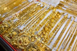 Sáng 9-5, giá vàng miếng SJC giảm nhanh