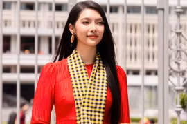 3 gợi ý diện sắc đỏ cho ngày lễ lớn