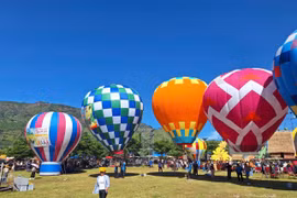 Gia Lai: Thời tiết thuận lợi trong Tuần lễ Hoa Dã quỳ-Núi lửa Chư Đang Ya