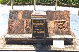 Đồng hồ đá độc nhất Việt Nam