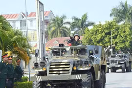 Thượng tướng Lê Quang Minh kiểm tra công tác sẵn sàng chiến đấu bảo vệ Đại hội Đảng