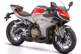 Sportbike 4 xi-lanh, công nghệ hiện đại, giá gần 168 triệu đồng cạnh tranh Honda CBR500RR