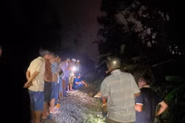 Hiện trường vụ tai nạn trên tuyến đường đường sắt Bắc - Nam (đoạn qua xã Bình Dương, tỉnh Gia Lai) khiến nhân viên tuần đường tử vong tại chỗ.