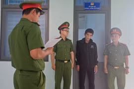 Tạm giam đối tượng cai nghiện xong lại tiếp tục sử dụng ma túy.