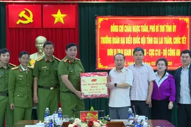 Phó Bí thư Tỉnh ủy Châu Ngọc Tuấn thăm, chúc Tết Trại giam Gia Trung