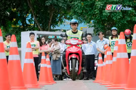 Sôi nổi Hội thi “Tìm hiểu pháp luật về an toàn giao thông”