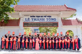 Trường THPT Lê Thánh Tông: 50 năm tự hào truyền thống - Vững bước tương lai